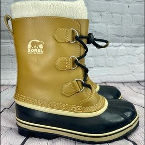 Sorel lined winter boots
